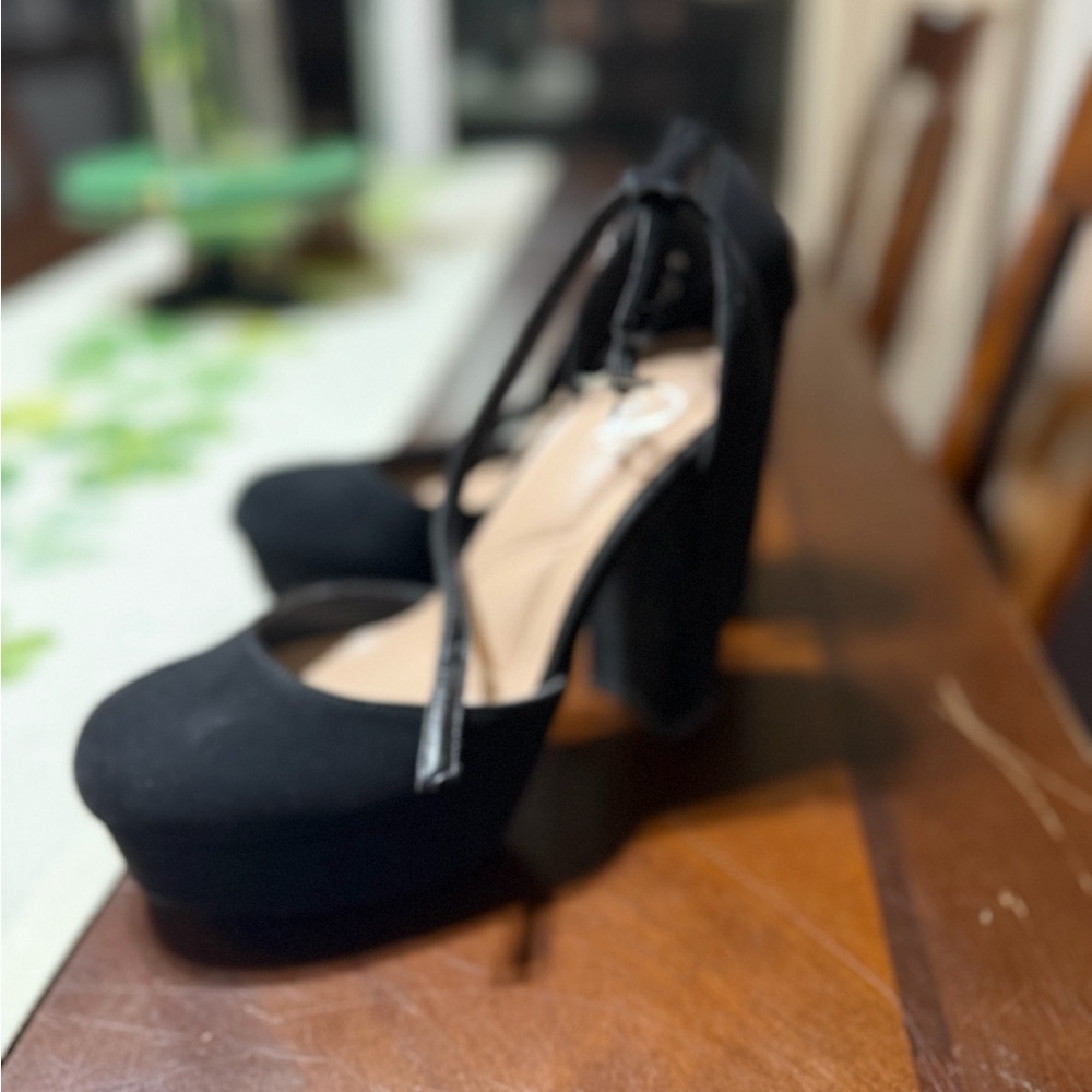 Windsor Black Platform Heels